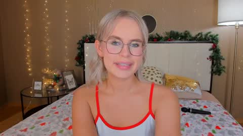 Bella online show from 12.28.24