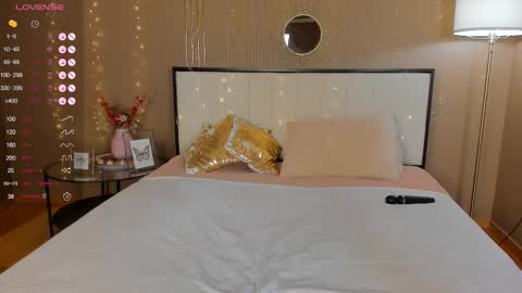 Bella online show from 11.13.25