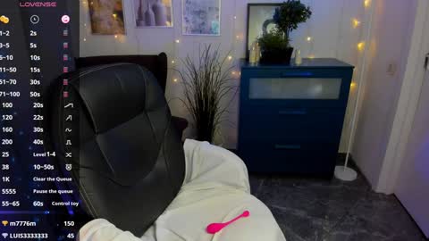 Bella online show from 01.21.25