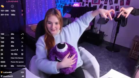 Bella online show from 03.11.25