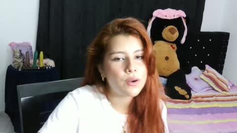 Snapshot of bellatrix_colen chatting on 01.29.25 Aleja online show from 01.29.25