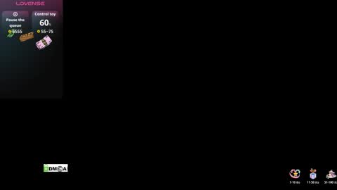 Snapshot of bellavelvet1 chatting on 10.27.25 Bella Velvet online show from 10.27.25