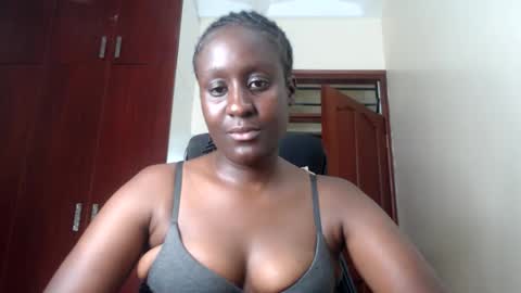 belle_estelles online show from 11.15.25