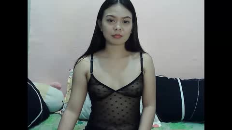 Snapshot of belle_ph chatting on 10.10.25 Belle online show from 10.10.25
