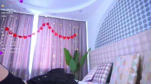 Snapshot of belle_phine chatting on 02.17.26 Bea online show from 02.17.26