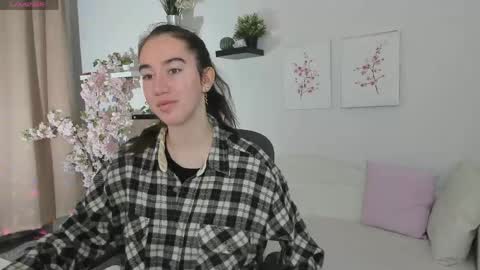 Bella online show from 04.14.26