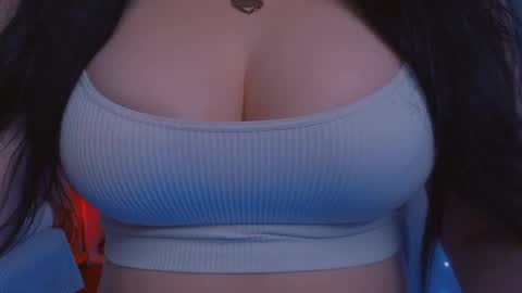 Snapshot of bellelovexx chatting on 02.10.25 Hello I am kind friendly and cute girl online show from 02.10.25