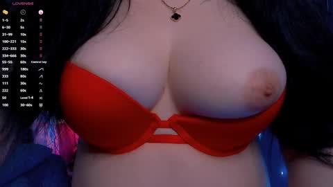 Hello I am kind friendly and cute girl online show from 12.13.25