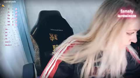 Your Annabelle Wolf  online show from 01.13.26