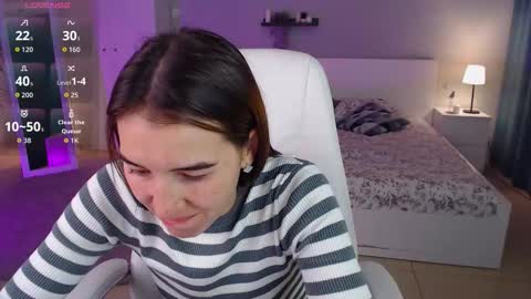 Bella online show from 09.30.25