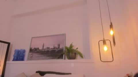 Bellota Flak online show from 12.10.24