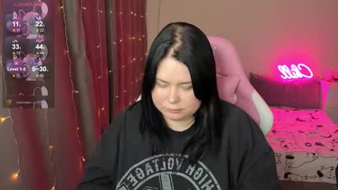 LinaBoo online show from 02.03.26