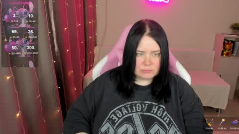 LinaBoo online show from 04.08.26