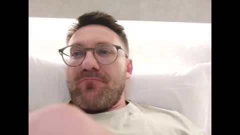 ben00189 online show from 05.29.26