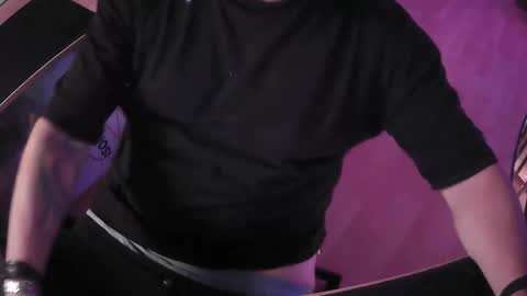 ben_big69 online show from 11.17.25