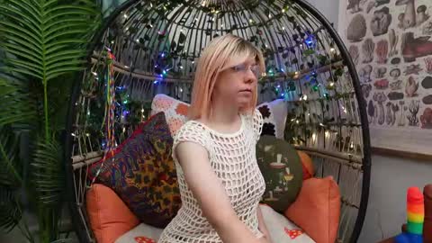 Willow online show from 09.24.25