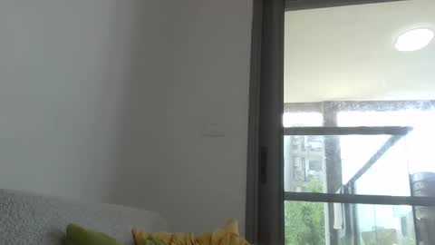 bendoor1 online show from 09.17.25