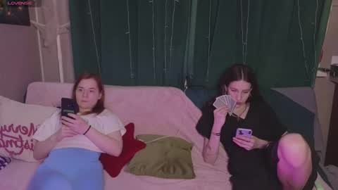 KENDALL  NATHAN online show from 03.05.26