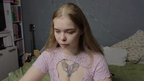 KENDALL  NATHAN online show from 04.13.26