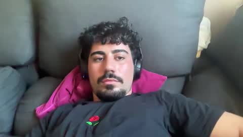 Snapshot of benito864 chatting on 10.22.25 benito864 online show from 10.22.25