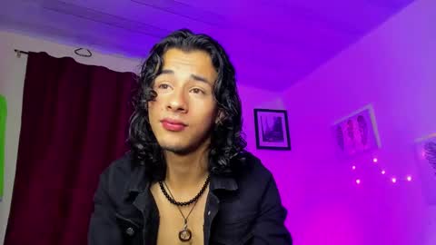 Snapshot of benjamin_fiore chatting on 12.04.24 benjamin_fiore online show from 12.04.24