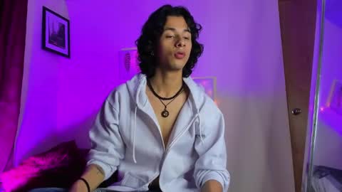 Snapshot of benjamin_fiore chatting on 12.10.24 benjamin_fiore online show from 12.10.24