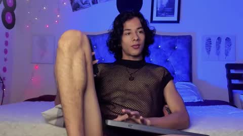 Snapshot of benjamin_fiore chatting on 02.24.25 benjamin_fiore online show from 02.24.25