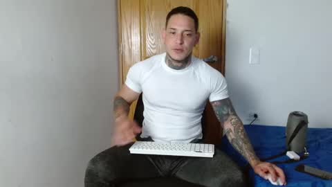 benjamin_isaac online show from 02.13.25