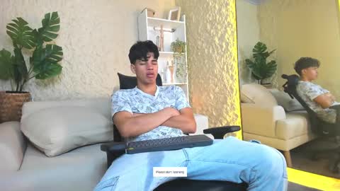 Snapshot of benjamin_more chatting on 03.12.25 BENJAMIN online show from 03.12.25