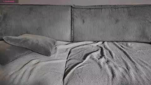 Snapshot of benjaminbond chatting on 01.17.26 benjaminkarl02 online show from 01.17.26