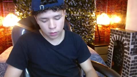 Snapshot of benjamintwink1 chatting on 12.26.24 BENJAMIN online show from 12.26.24