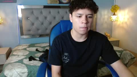 Snapshot of benjamintwink1 chatting on 12.28.24 BENJAMIN online show from 12.28.24