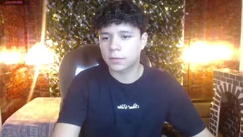 Snapshot of benjamintwink1 chatting on 12.29.24 BENJAMIN online show from 12.29.24