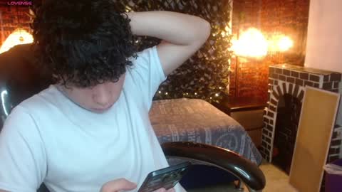 Snapshot of benjamintwink1 chatting on 01.08.25 BENJAMIN online show from 01.08.25