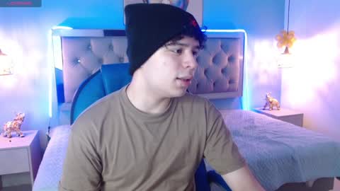 Snapshot of benjamintwink1 chatting on 01.13.25 BENJAMIN online show from 01.13.25