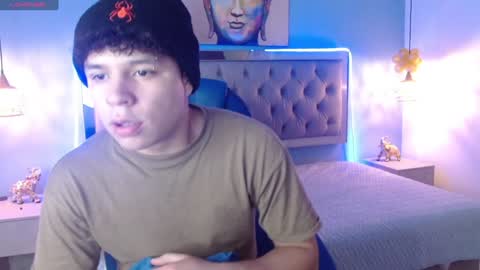 Snapshot of benjamintwink1 chatting on 01.13.25 BENJAMIN online show from 01.13.25