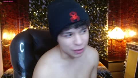 Snapshot of benjamintwink1 chatting on 01.18.25 BENJAMIN online show from 01.18.25