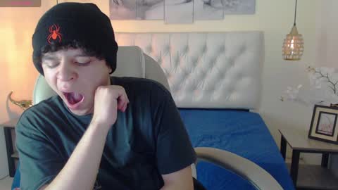 Snapshot of benjamintwink1 chatting on 01.31.25 BENJAMIN online show from 01.31.25