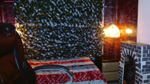 Snapshot of benjamintwink1 chatting on 02.06.25 BENJAMIN online show from 02.06.25