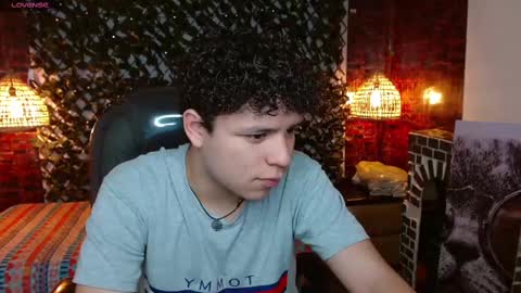 Snapshot of benjamintwink1 chatting on 02.10.25 BENJAMIN online show from 02.10.25