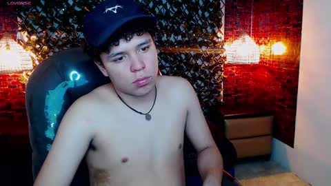 Snapshot of benjamintwink1 chatting on 02.20.25 BENJAMIN online show from 02.20.25