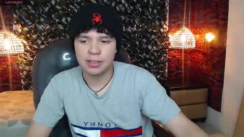 Snapshot of benjamintwink1 chatting on 02.28.25 BENJAMIN online show from 02.28.25