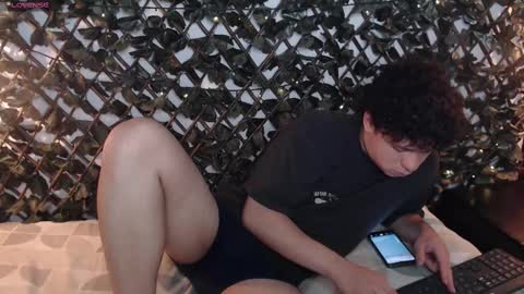 Snapshot of benjamintwink1 chatting on 03.05.25 BENJAMIN online show from 03.05.25