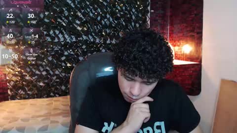 Snapshot of benjamintwink1 chatting on 03.06.25 BENJAMIN online show from 03.06.25