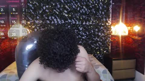 Snapshot of benjamintwink1 chatting on 03.12.25 BENJAMIN online show from 03.12.25