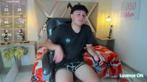 Snapshot of benjamintwink1 chatting on 09.20.25 BENJAMIN online show from 09.20.25