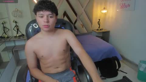 Snapshot of benjamintwink1 chatting on 10.28.25 BENJAMIN online show from 10.28.25