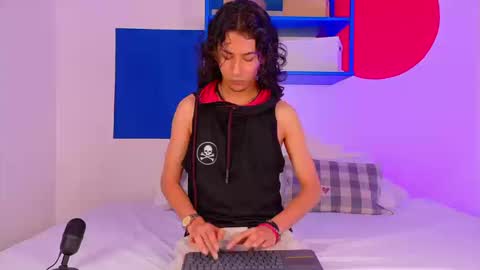 BENJI FIORE online show from 09.09.25