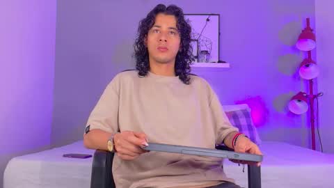 BENJI FIORE online show from 09.21.25