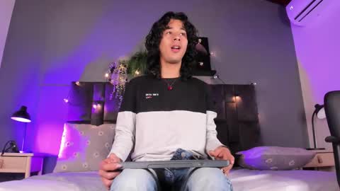 BENJI FIORE online show from 10.02.25